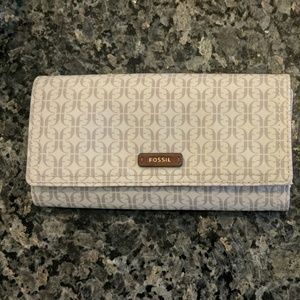 Fossil Logan RFID Wallet